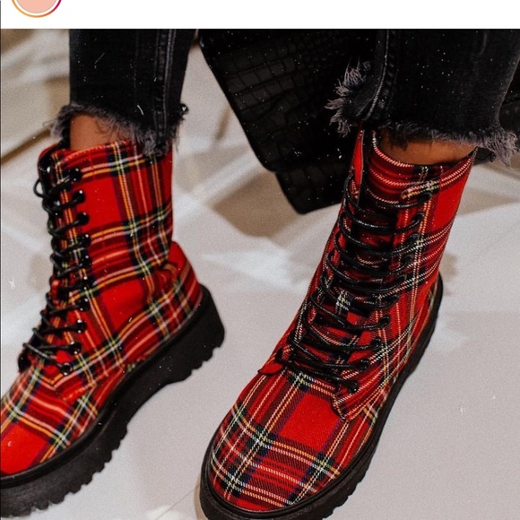 unilady Shoes - 🔥Tartan Plaid Lugz Sole Lace Up Boot